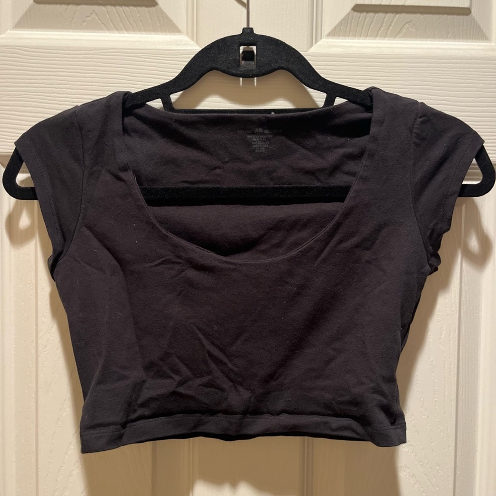 Brandy Melville Black Scoop Neck Crop Top